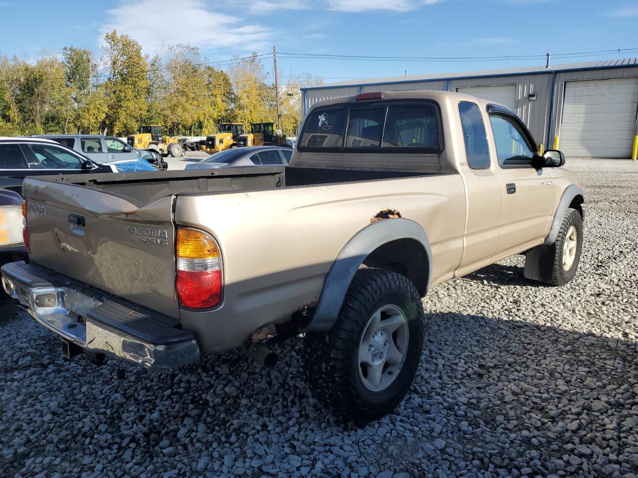 2002 Toyota Tacoma Xtracab - Image 3