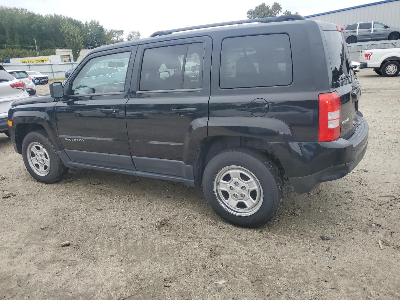 2015 Jeep Patriot - Image 2