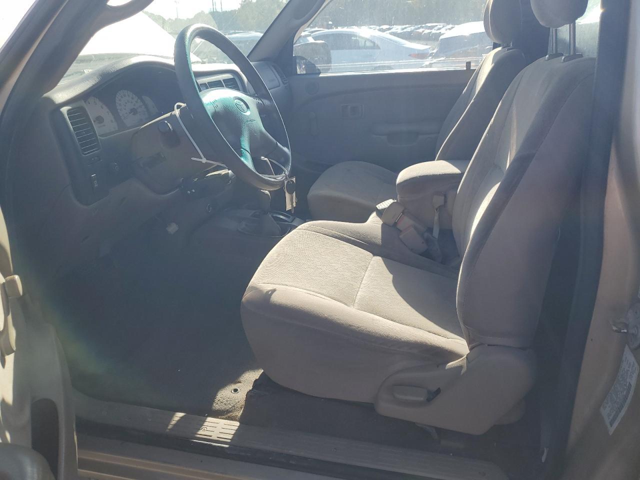 2002 Toyota Tacoma Xtracab - Image 7
