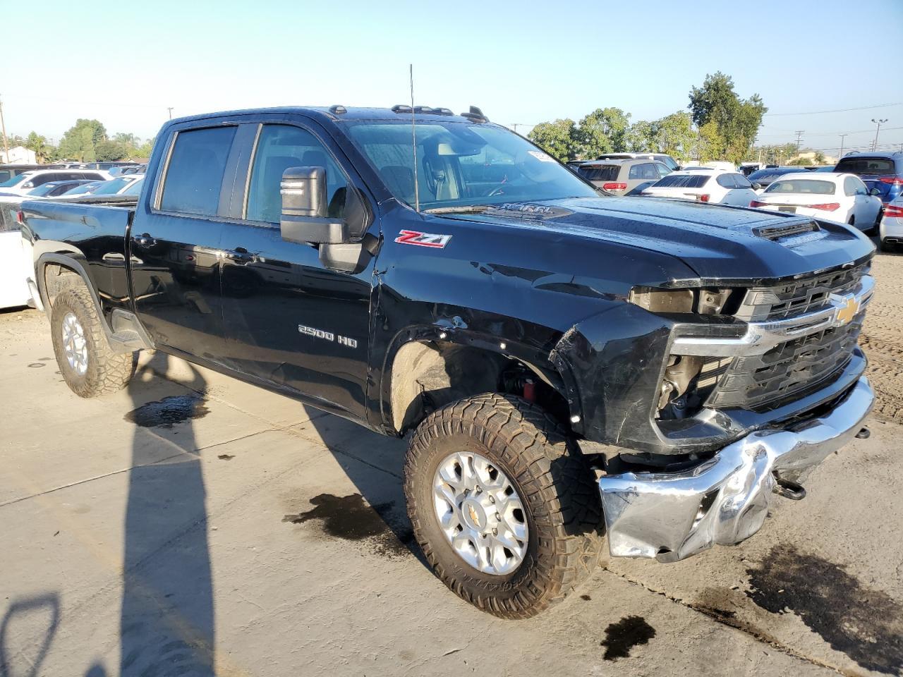 2024 Chevrolet Silverado K2500 Heavy Duty Lt - Image 4