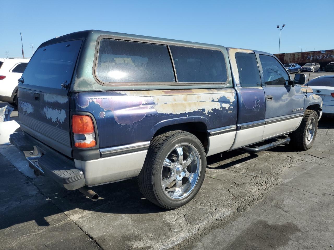 1995 Dodge Ram 1500 - Фото 3