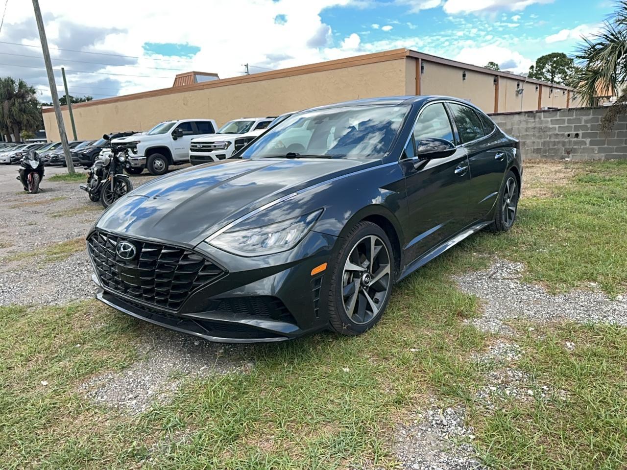 2021 Hyundai Sonata Sel Plus - Image 2