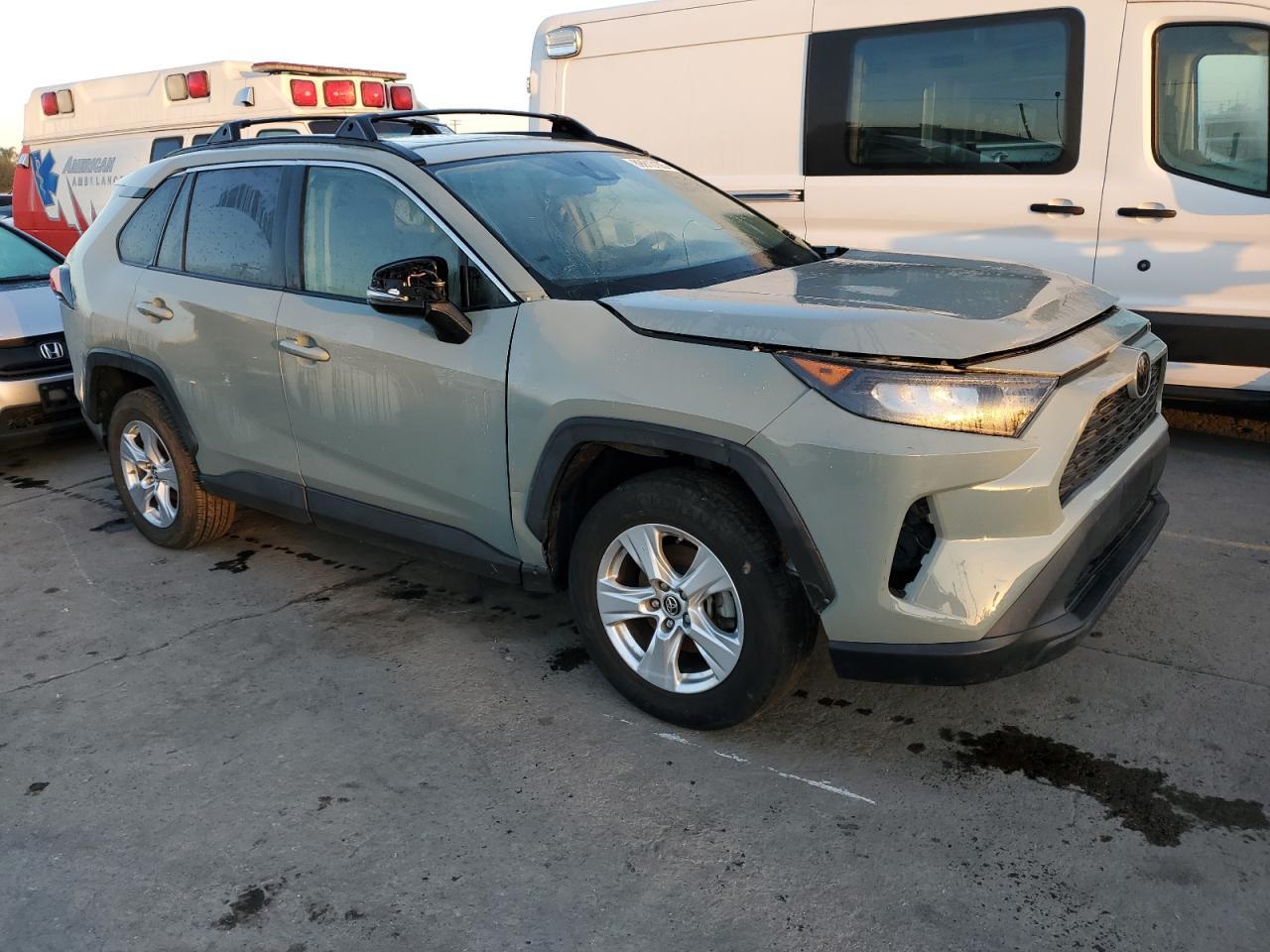 2019 Toyota Rav4 Xle - Фото 4