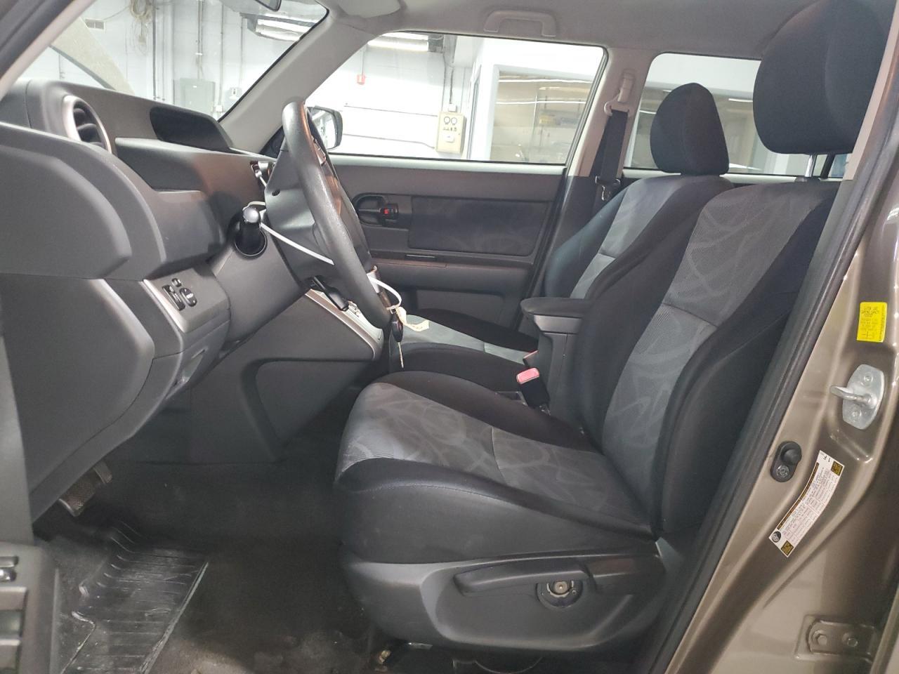 2011 Toyota Scion Xb - Image 7