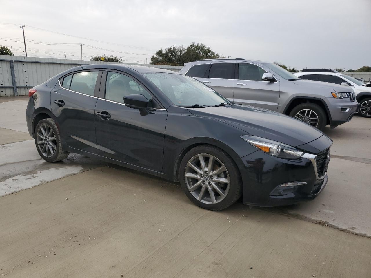 2018 Mazda 3 Grand Touring - Фото 4