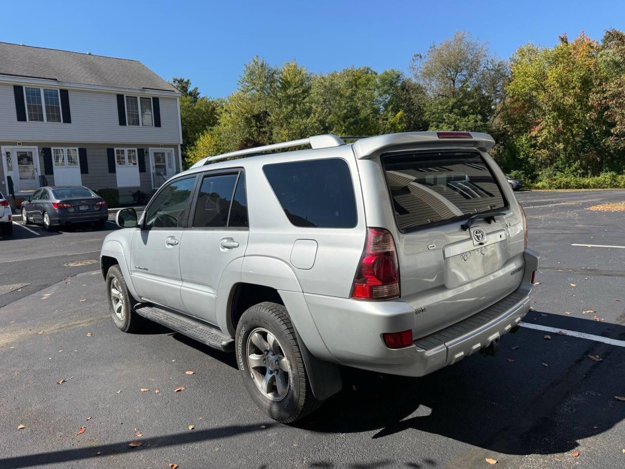 2004 Toyota 4Runner Sr5 - Image 3
