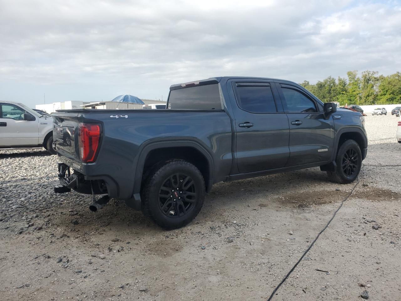 2020 GMC Sierra K1500 Elevation - Image 3