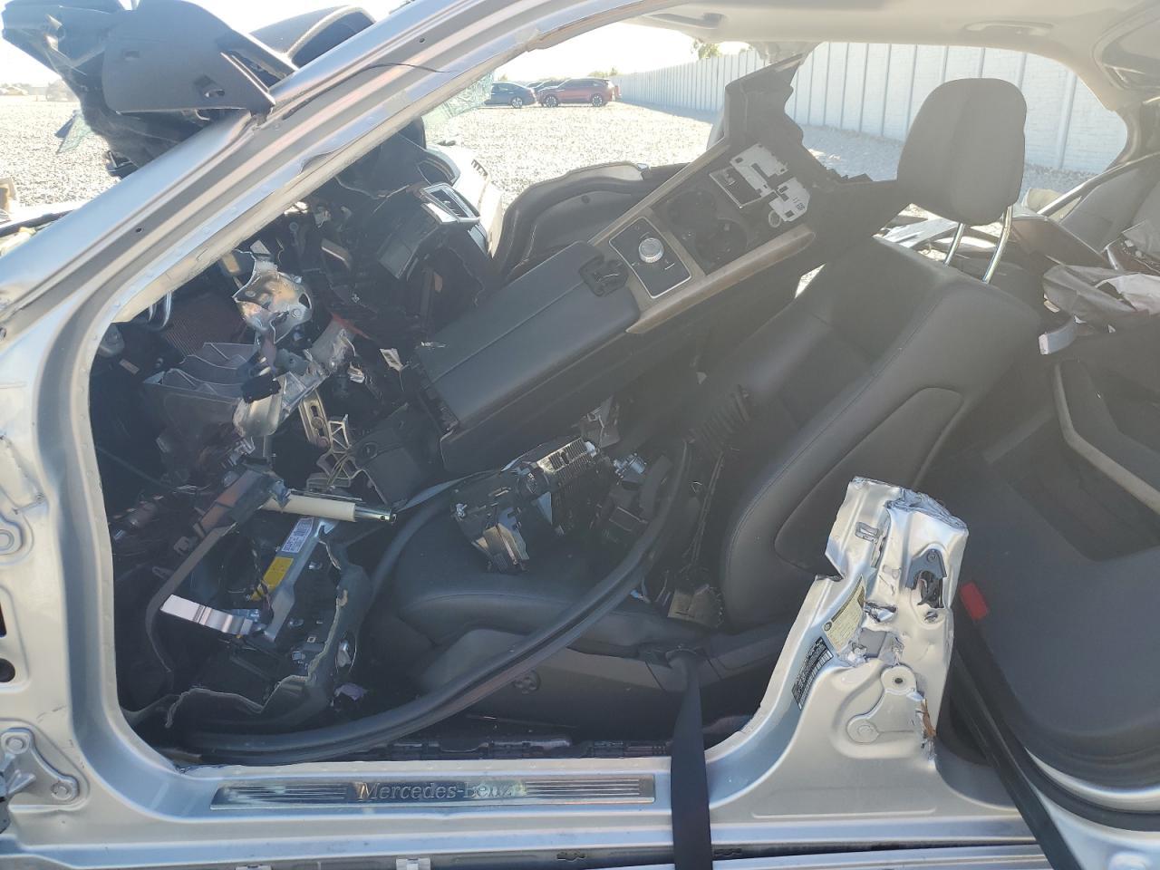 2010 Mercedes-Benz E 350 4Matic - Фото 7