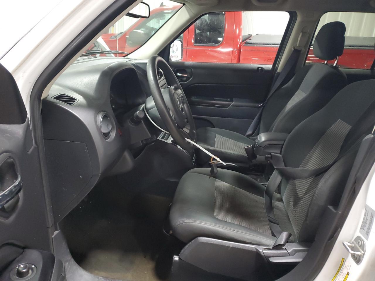 2016 Jeep Patriot Sport - Фото 7