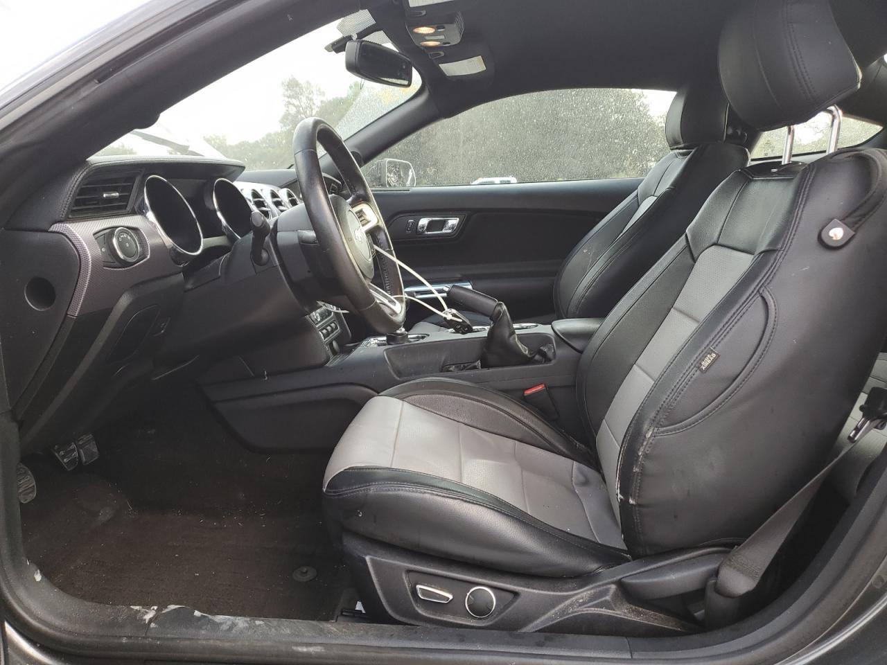 2015 Ford Mustang - Image 7