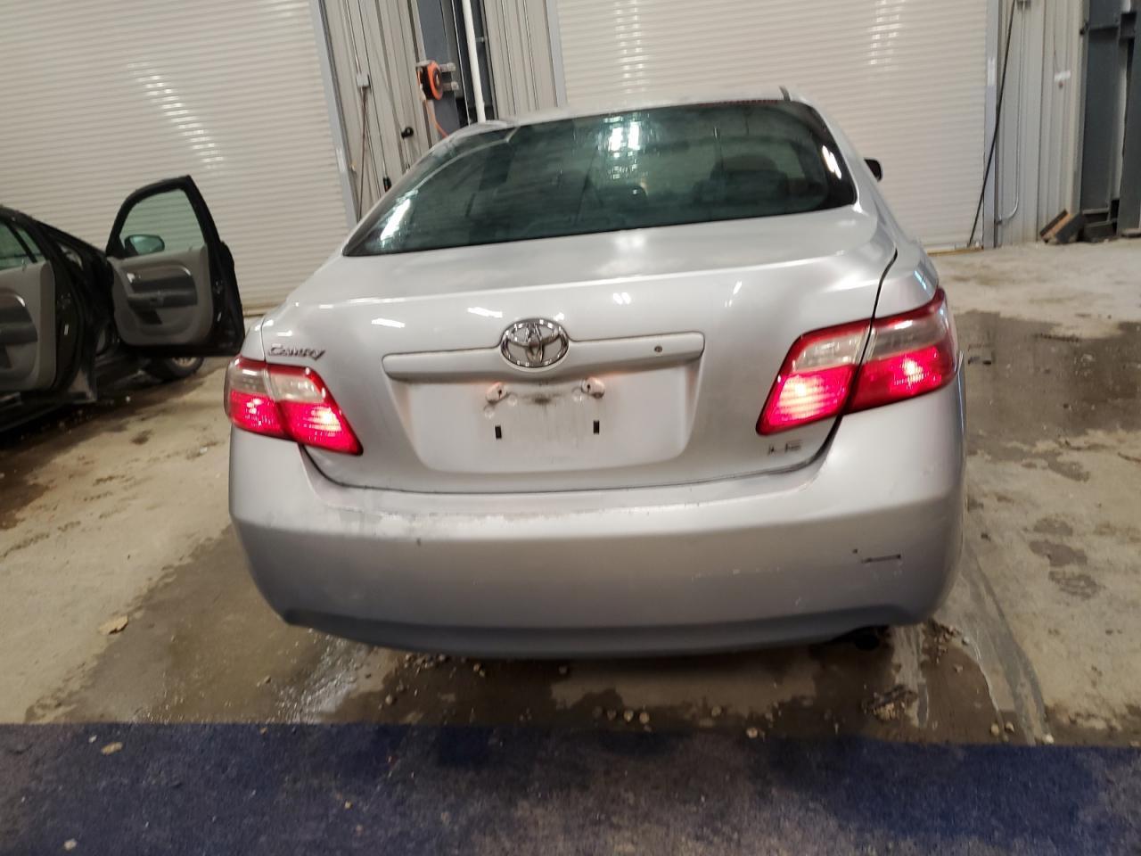 2007 Toyota Camry Ce - Image 6