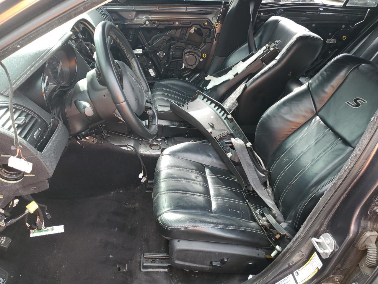 2017 Chrysler 300 S - Фото 7