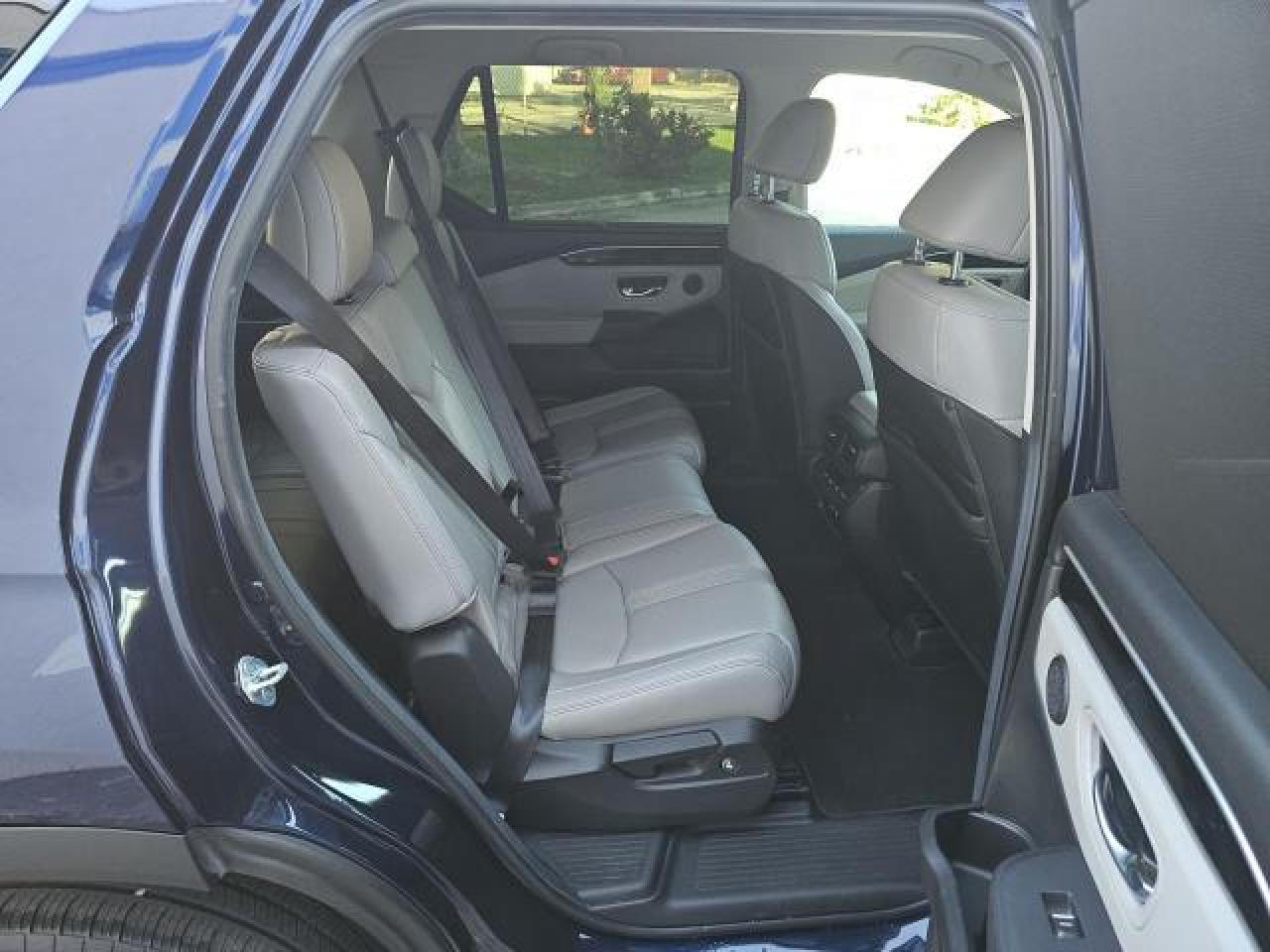 2025 Honda Pilot Exl - Image 6