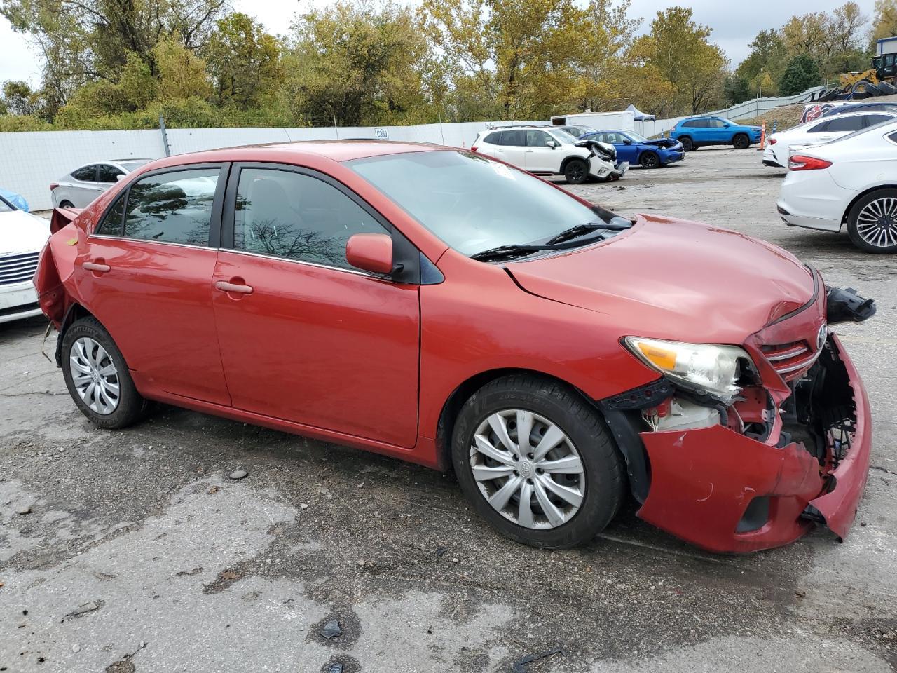 2013 Toyota Corolla Base - Фото 4