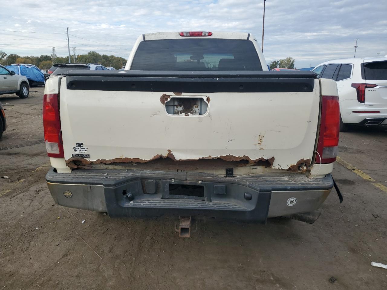 2009 GMC Sierra K1500 - Фото 6