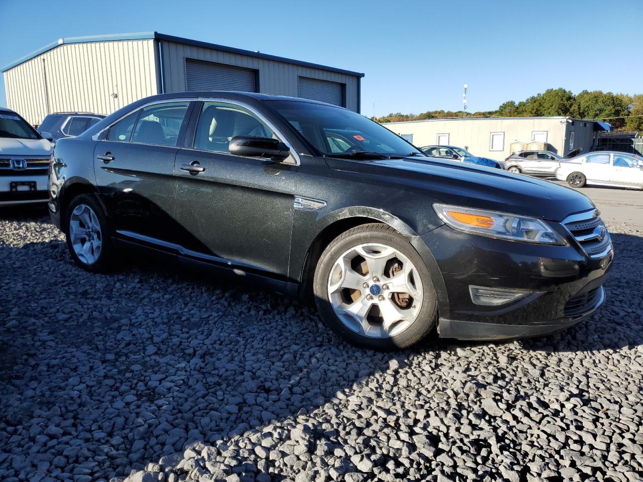 2010 Ford Taurus Sel - Image 4