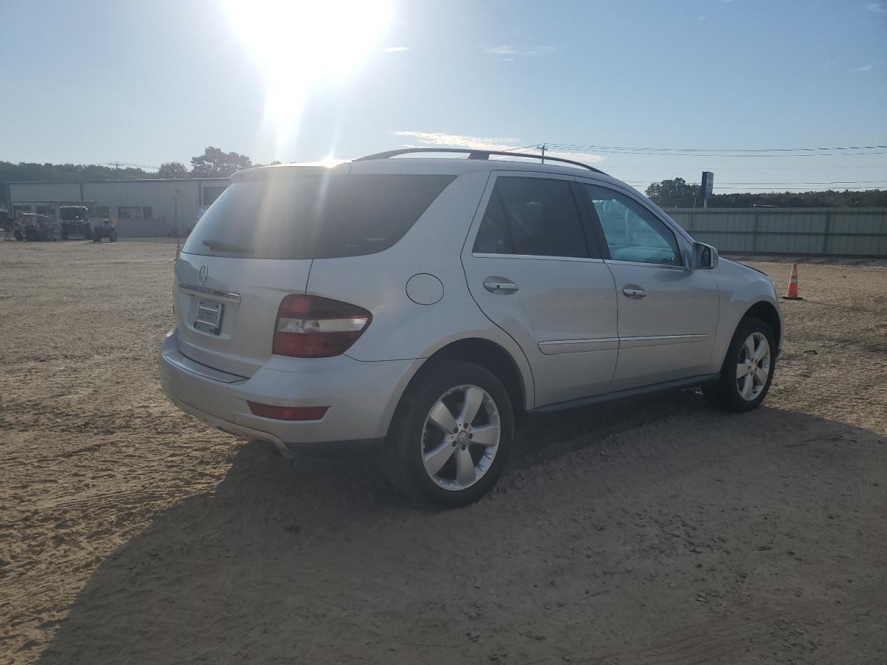 2011 Mercedes-Benz Ml 350 - Image 3