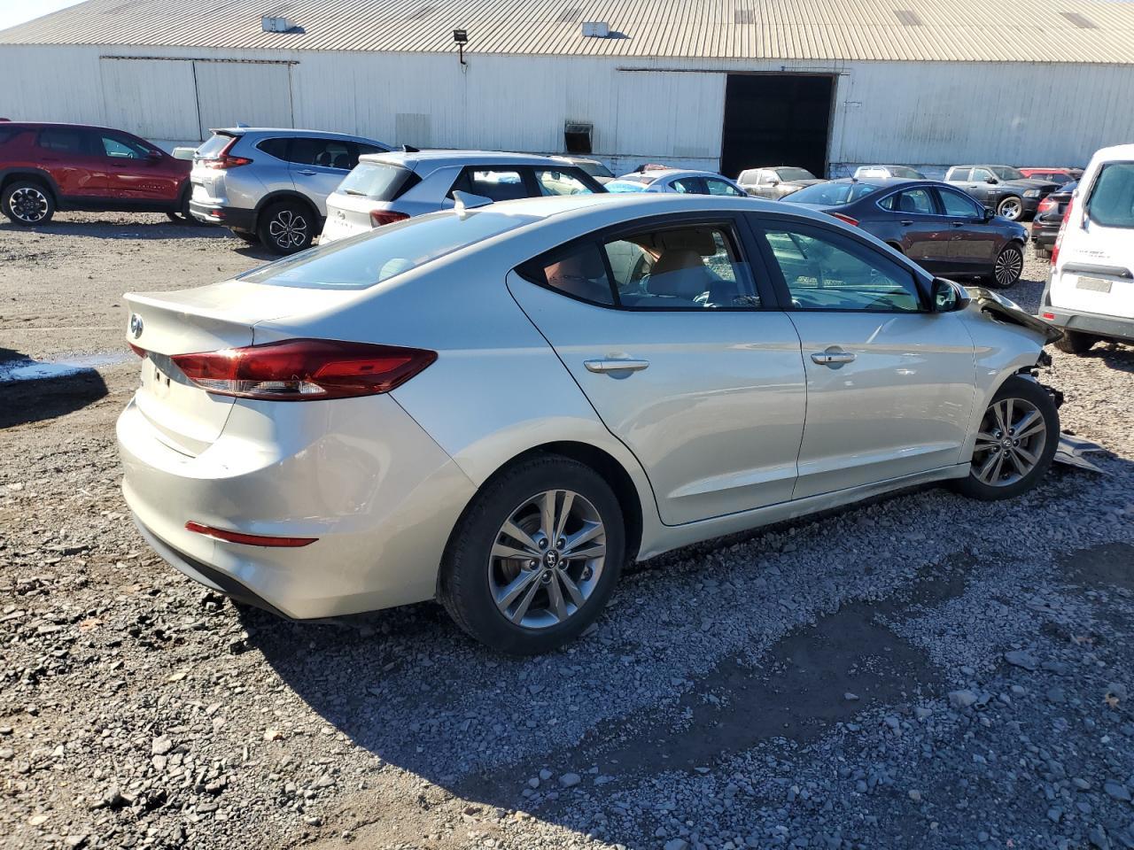 2017 Hyundai Elantra Se - Фото 3