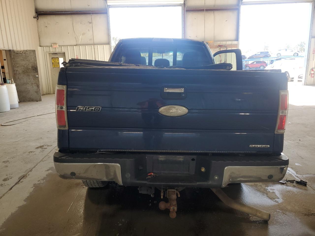 2011 Ford F150 Super Cab - Фото 6