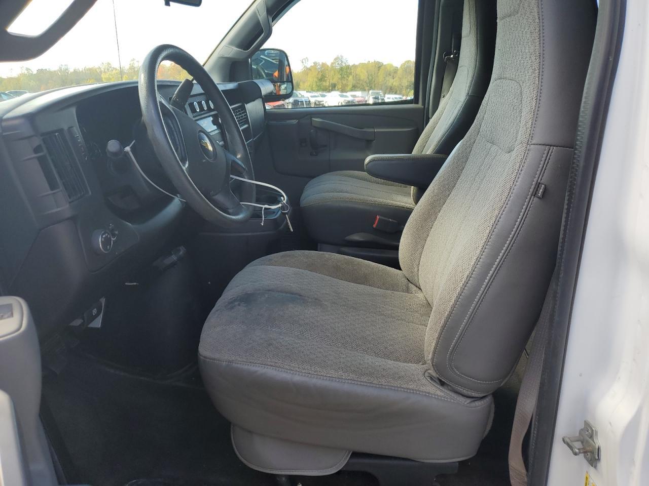 2016 Chevrolet Express G3500 Lt - Фото 7