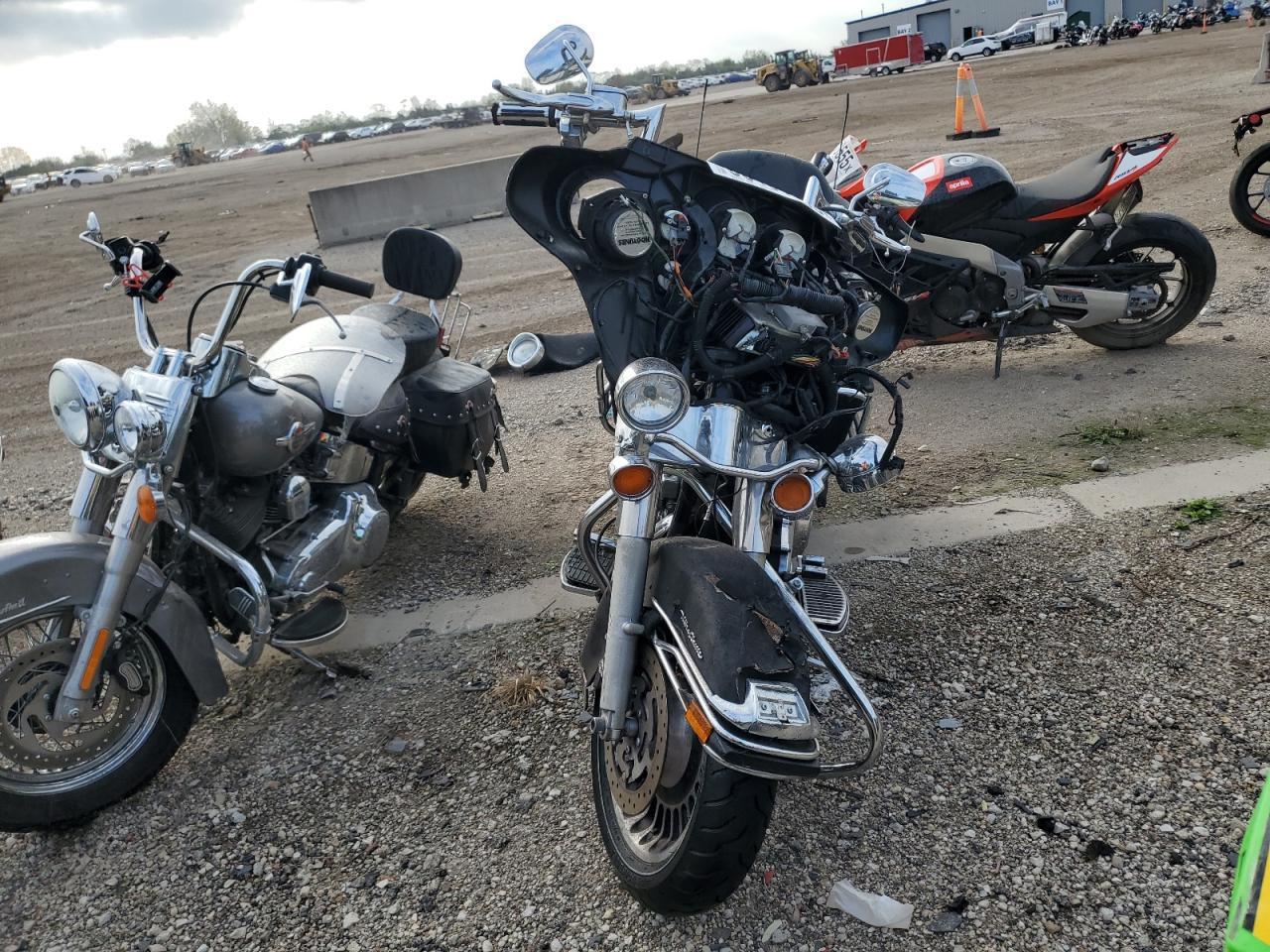 2009 Harley-Davidson Flhtcu - Image 2