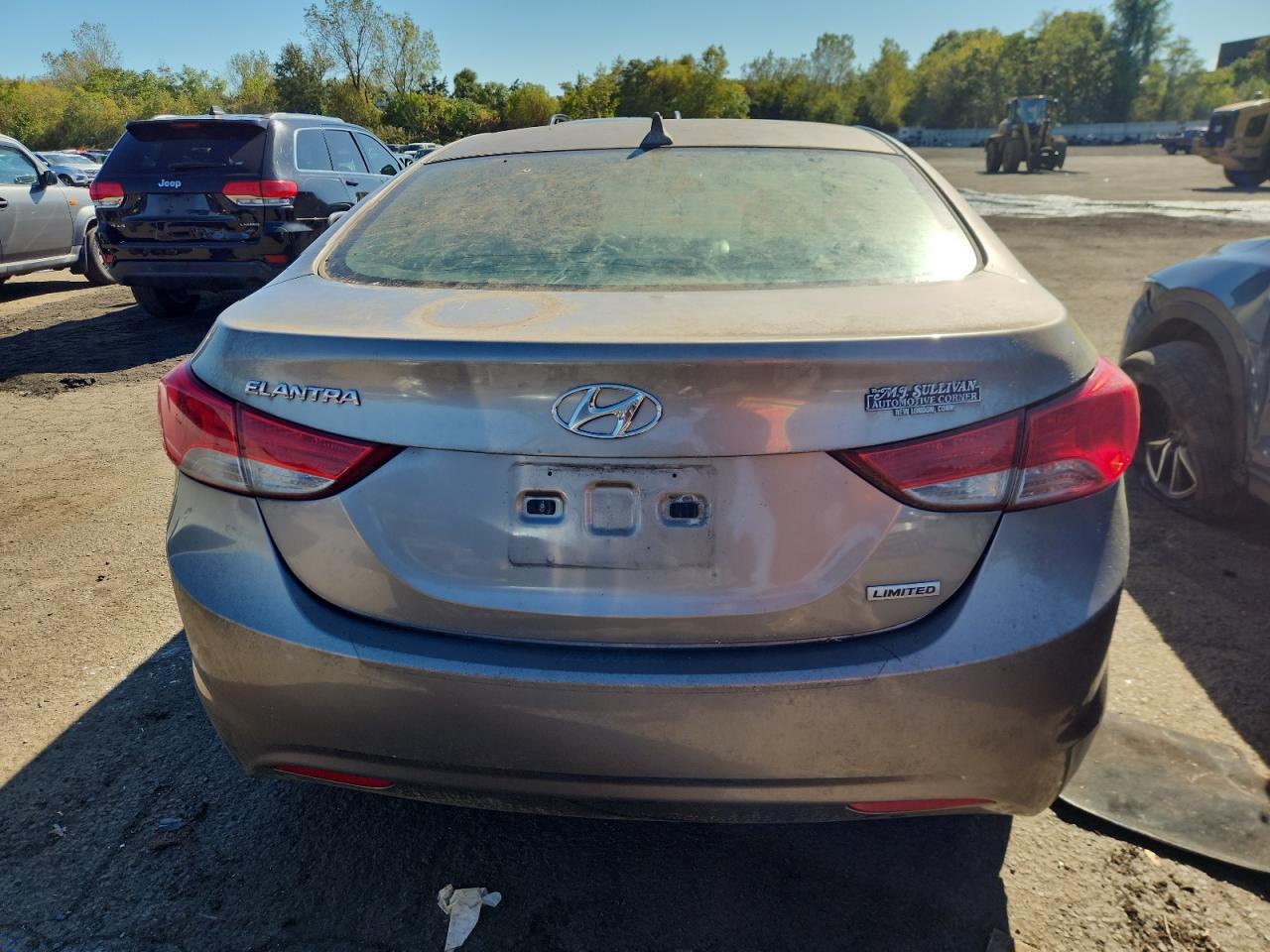 2012 Hyundai Elantra Gls - Фото 6