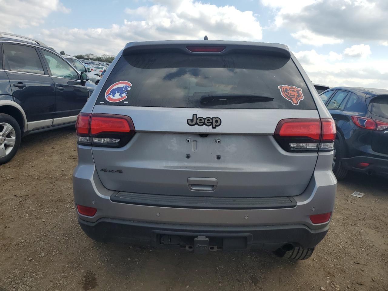 2016 Jeep Grand Cherokee Laredo - Image 6