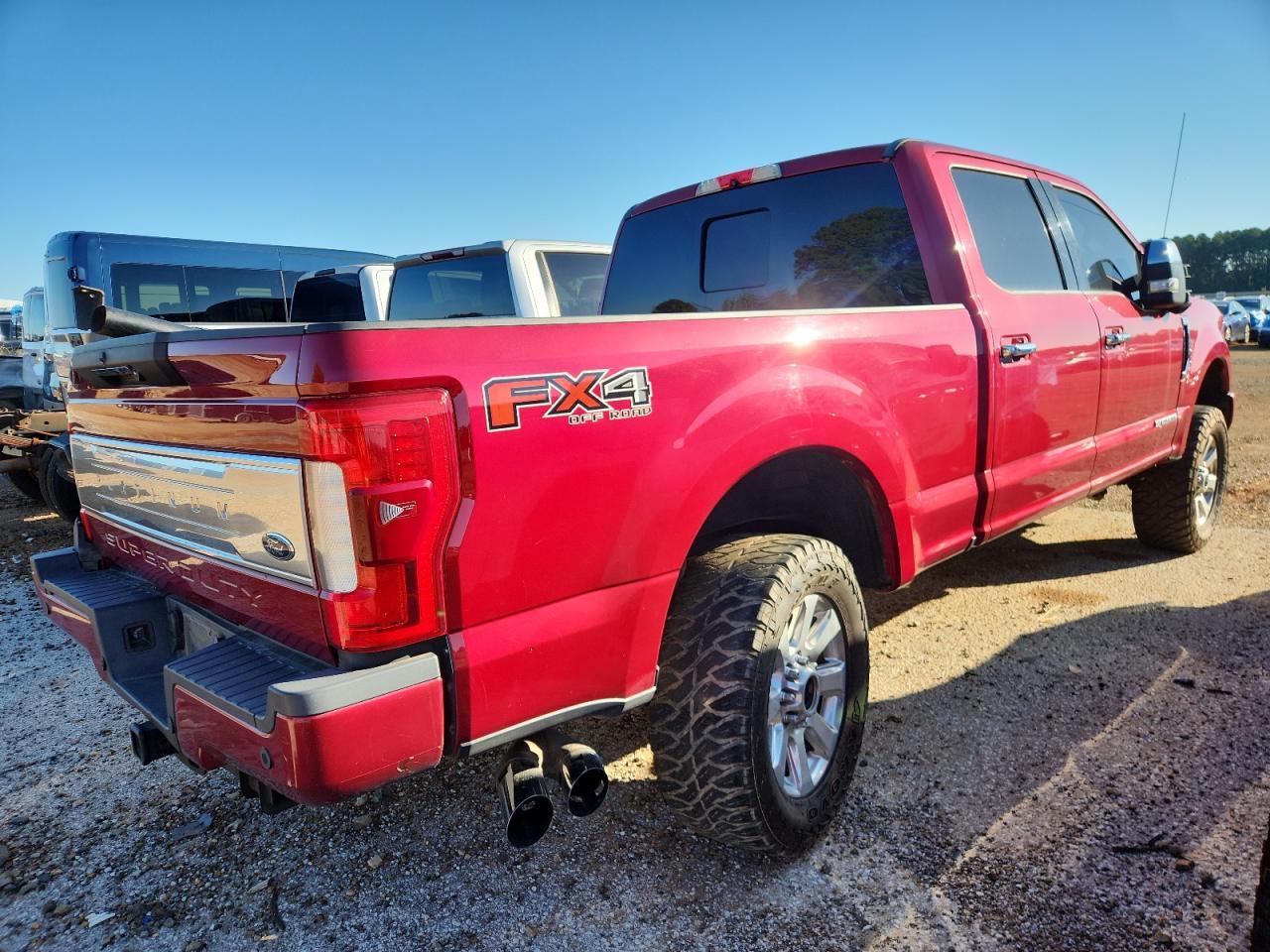 2017 Ford F250 Super Duty - Фото 3