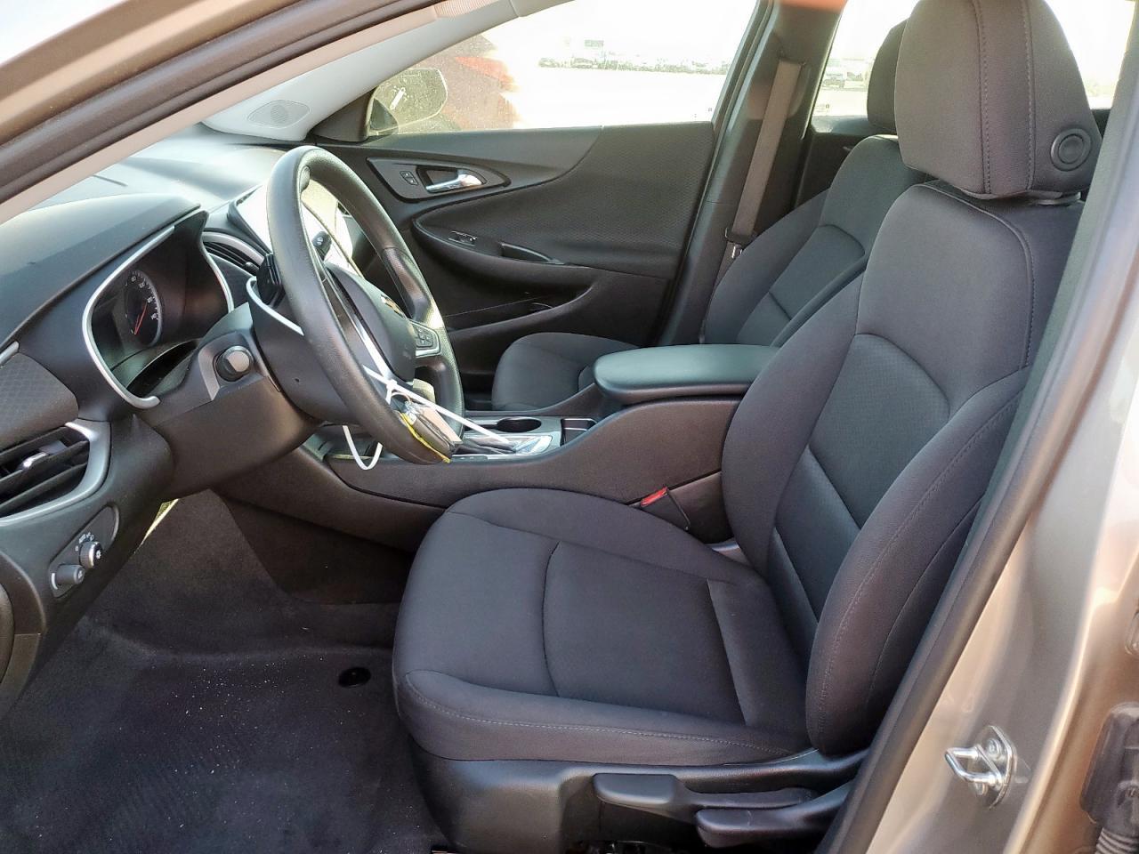 2022 Chevrolet Malibu Ls - Фото 7