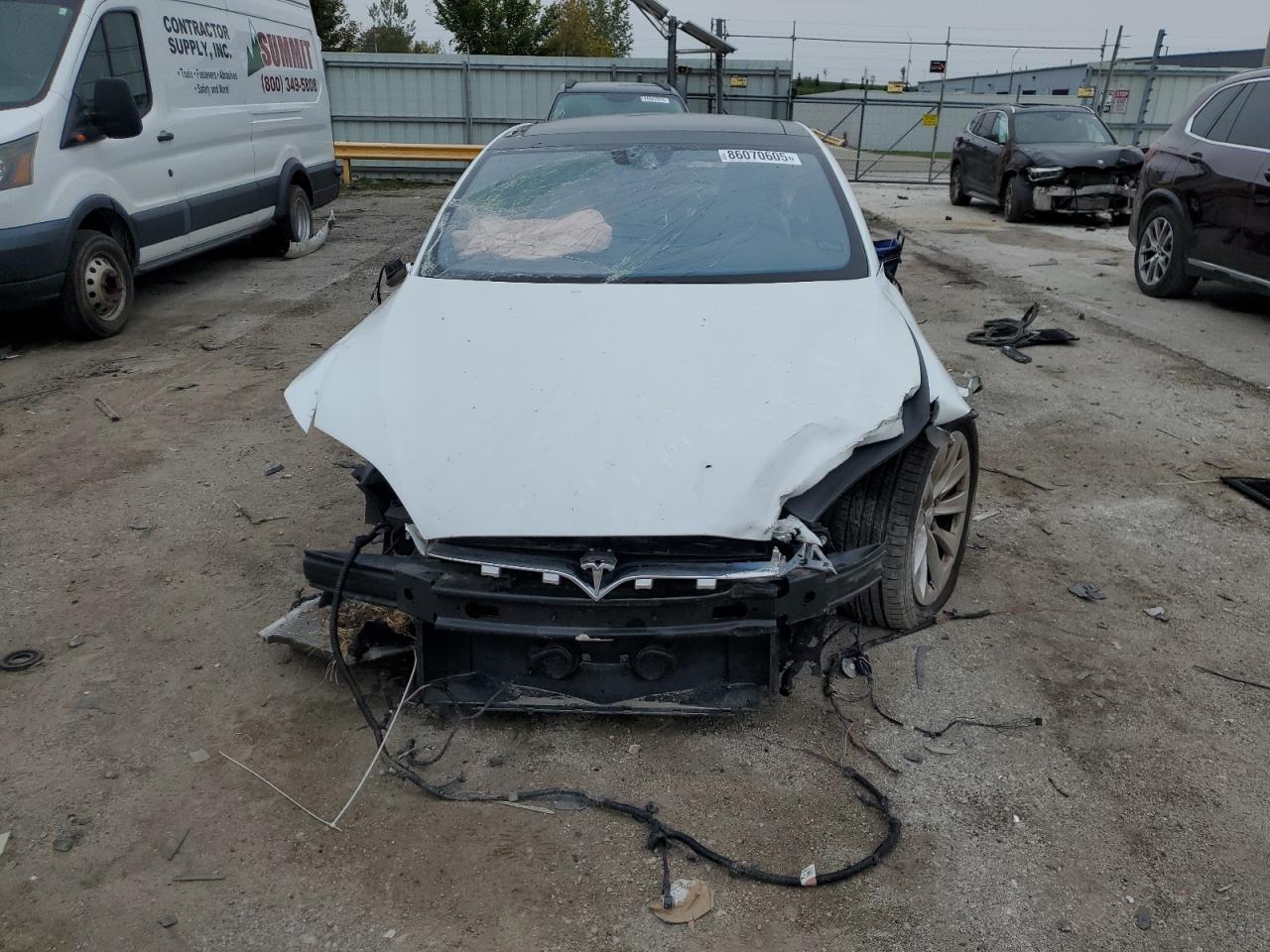 2016 Tesla Model S - Image 5