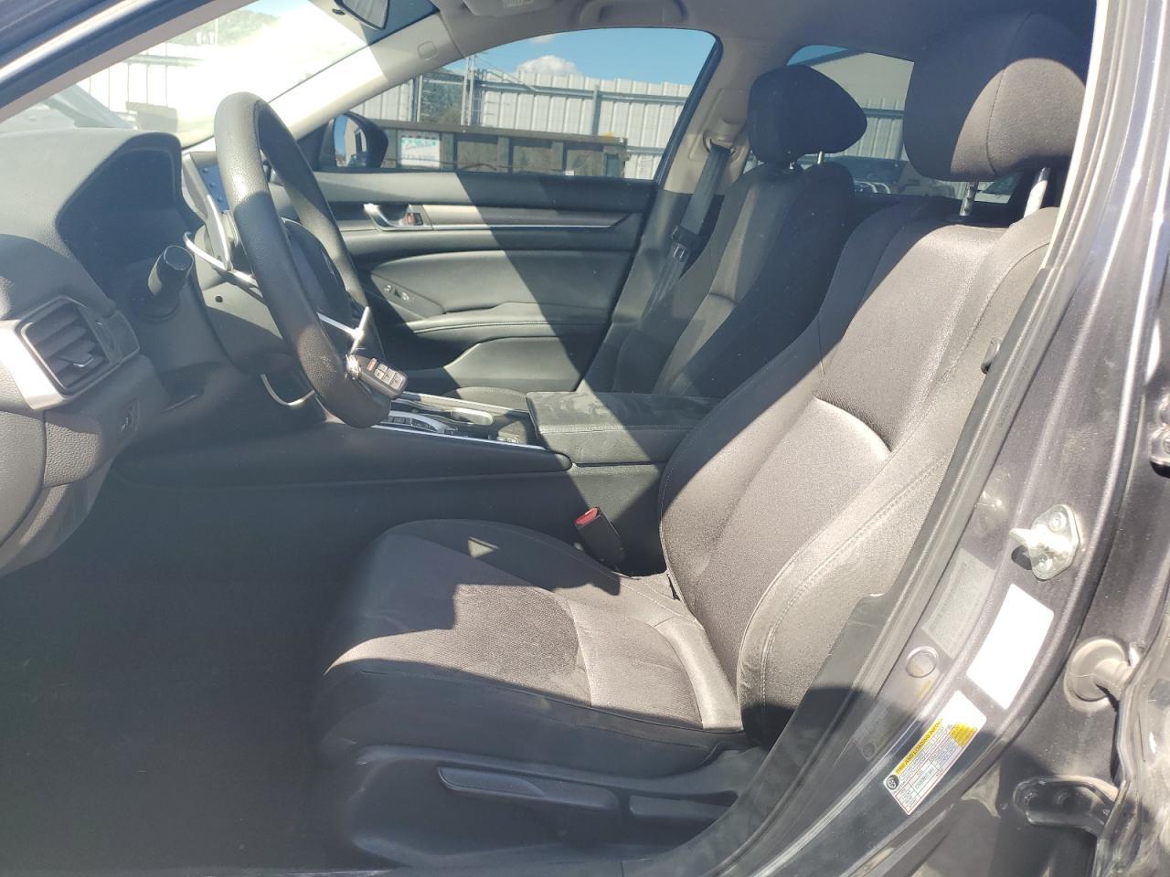 2020 Honda Accord Hybrid - Image 7