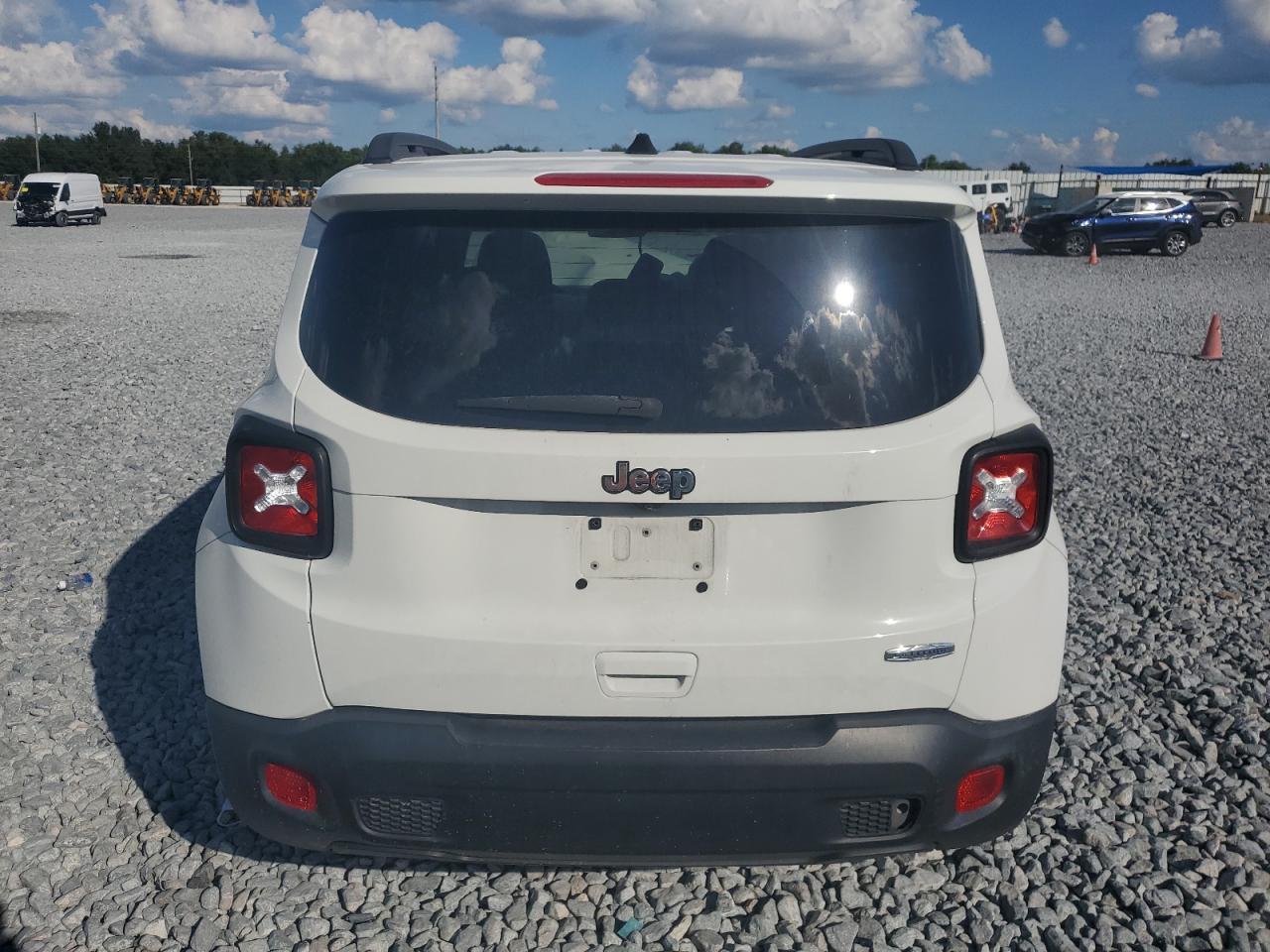 2019 Jeep Renegade Latitude - Фото 6