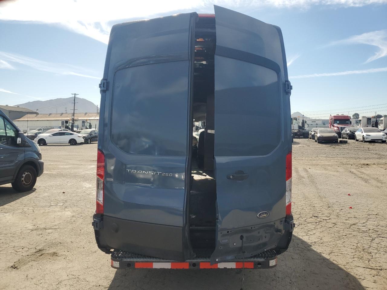 2019 Ford Transit T-250 Delivery Van - Image 6
