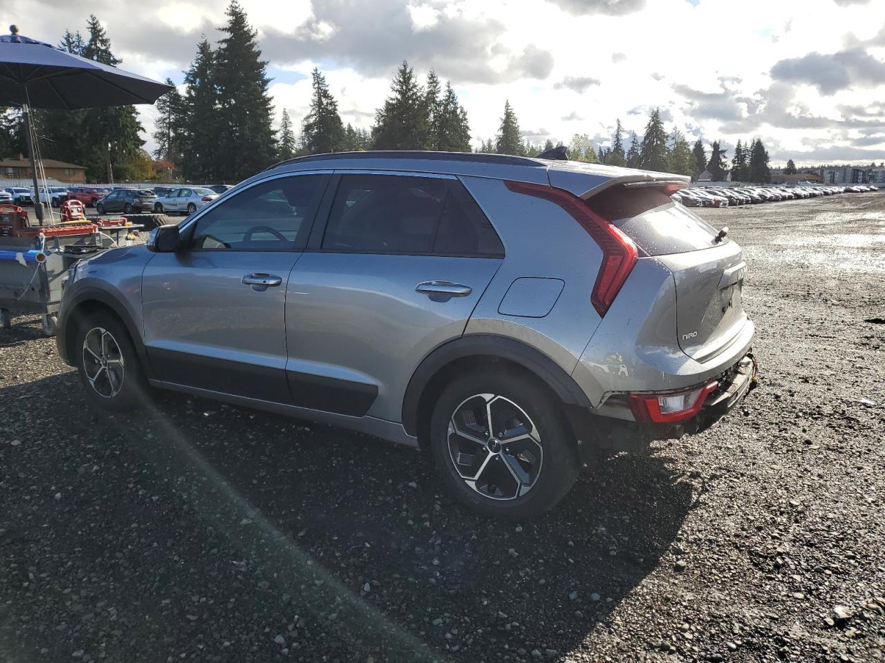 2023 Kia Niro Ex - Фото 2