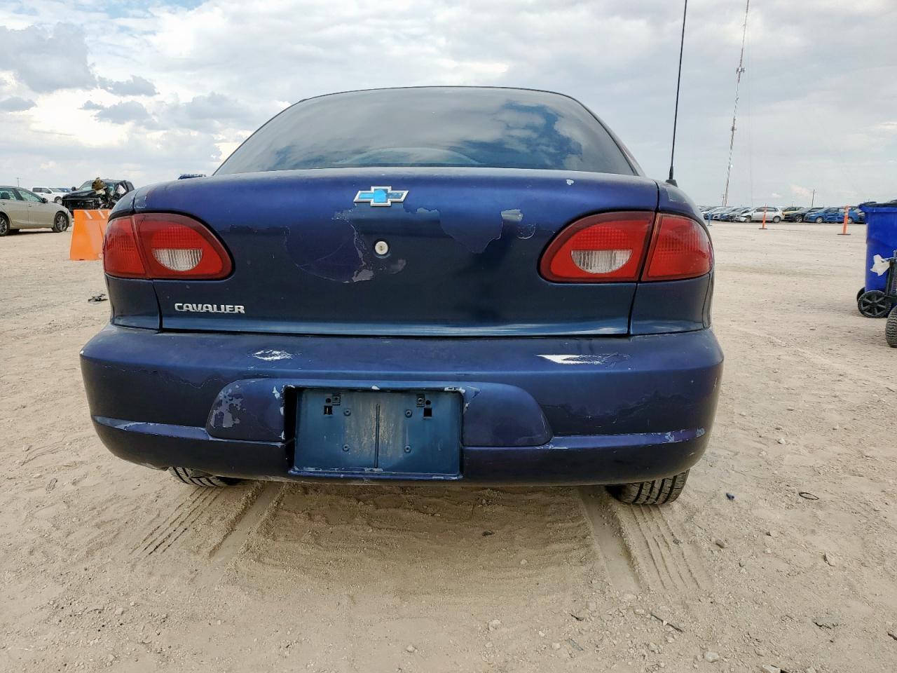 2002 Chevrolet Cavalier Base - Фото 6
