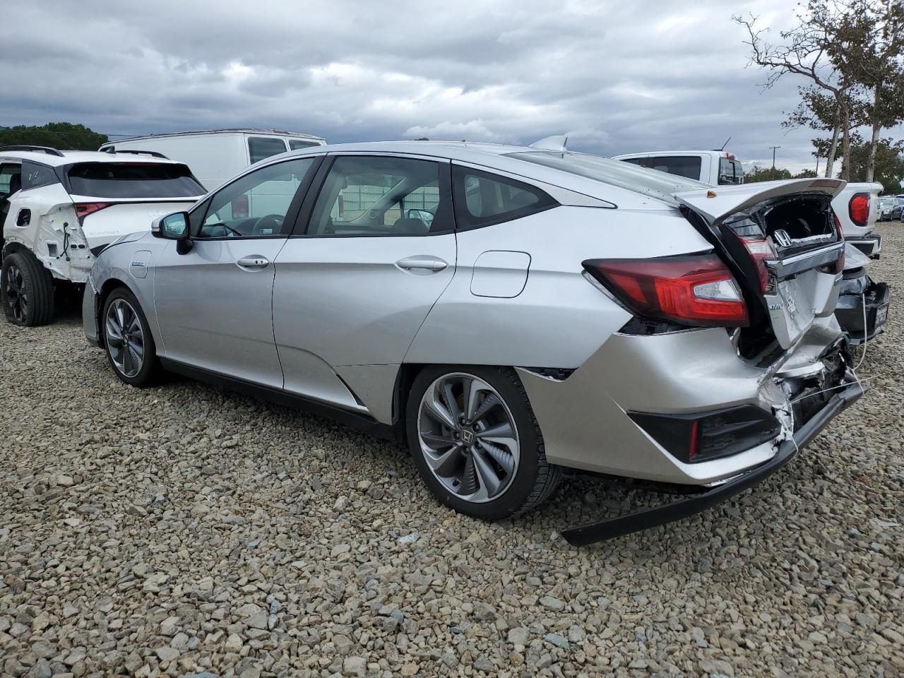 2018 Honda Clarity - Image 2