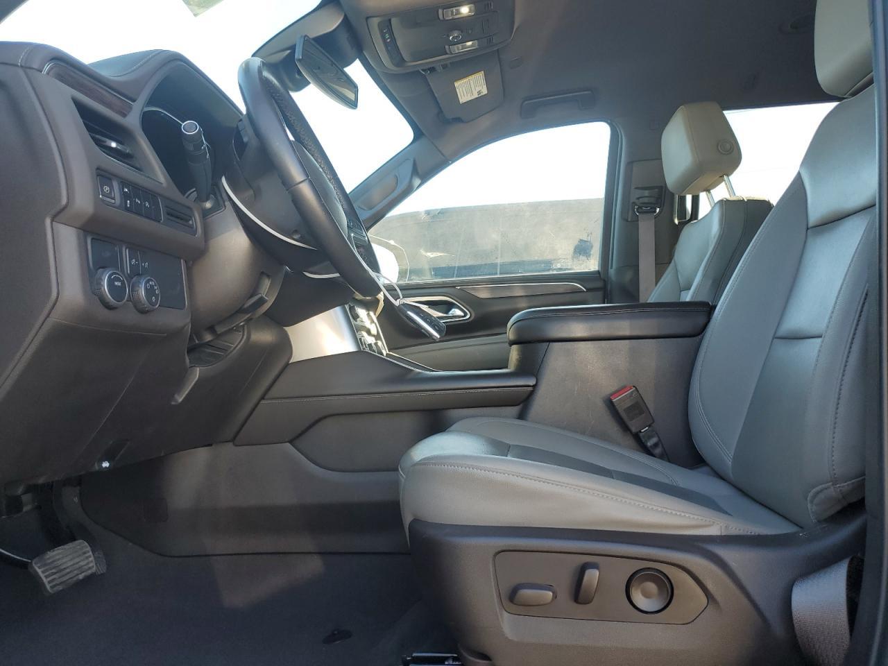 2023 Chevrolet Suburban C1500 Lt - Image 7