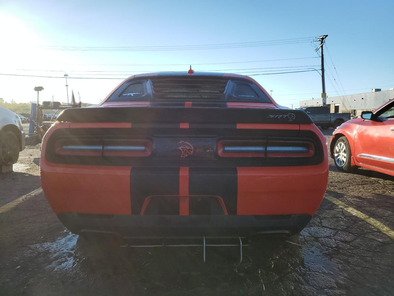 2017 Dodge Challenger Srt Hellcat - Image 6