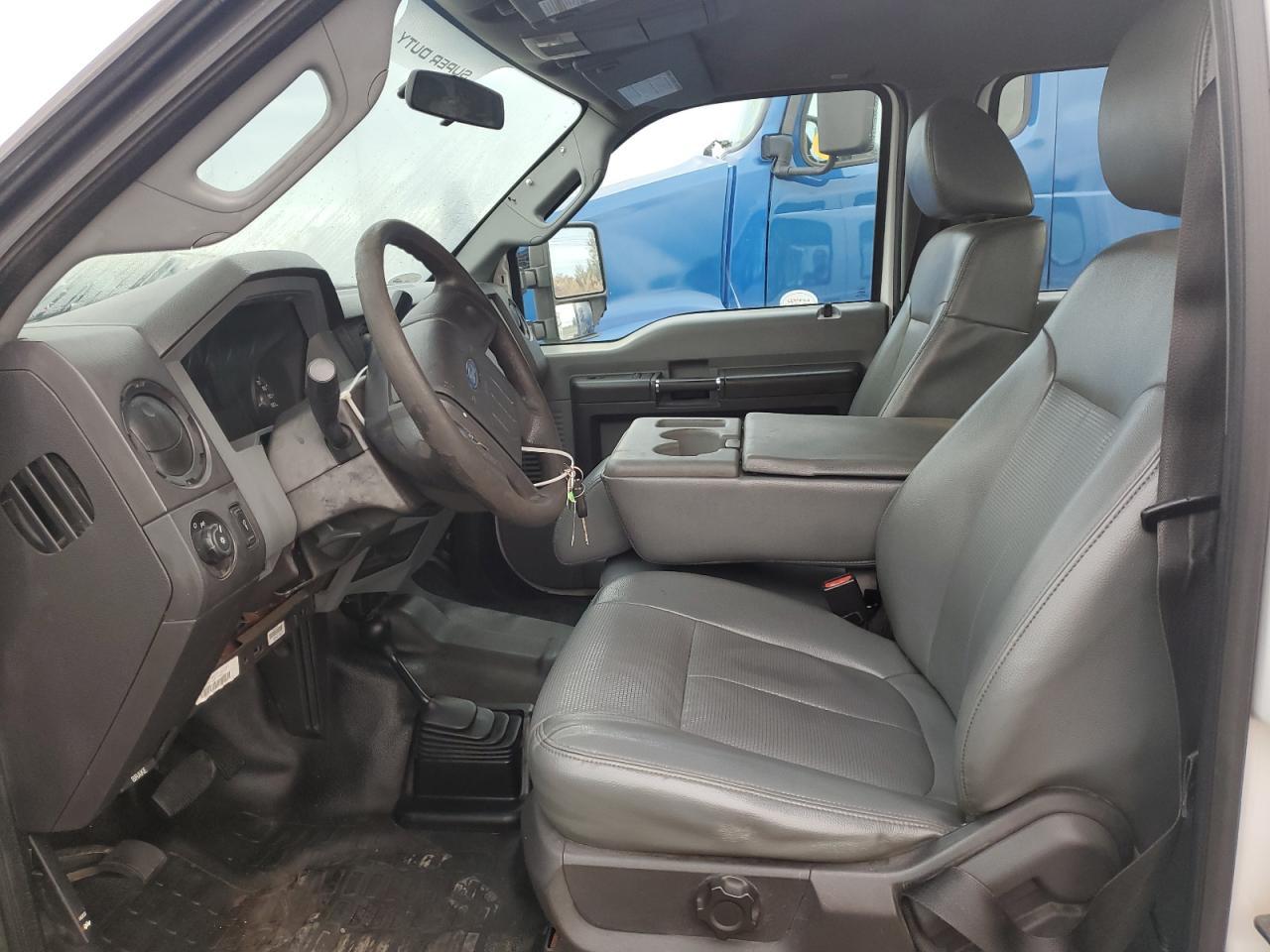 2015 Ford F250 Super Duty - Image 7