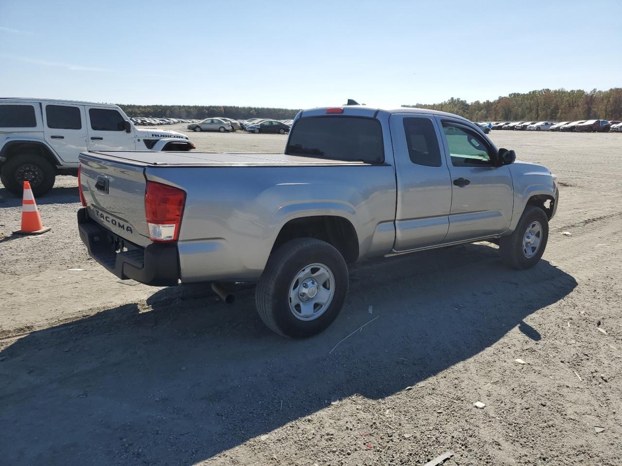 2017 Toyota Tacoma Access Cab - Фото 3