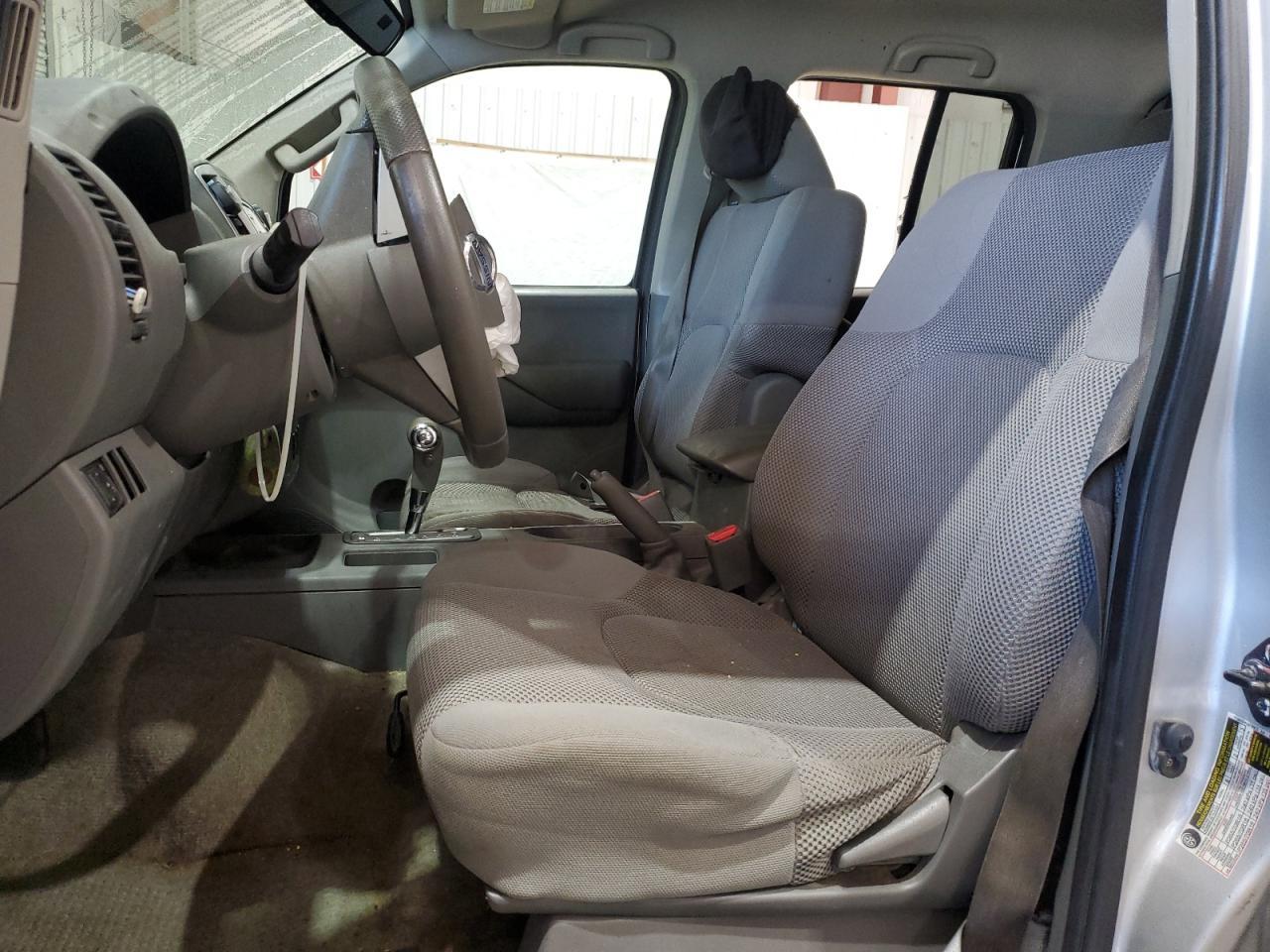 2013 Nissan Frontier S - Фото 7