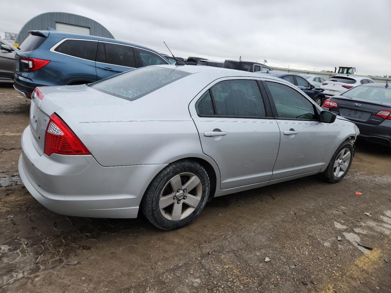 2010 Ford Fusion S - Image 3