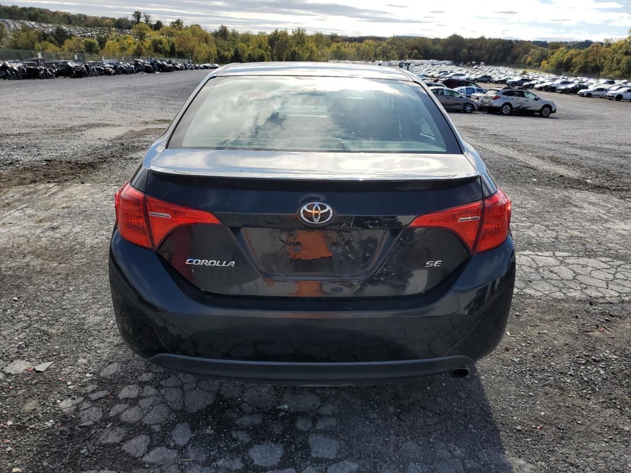2017 Toyota Corolla L - Image 6