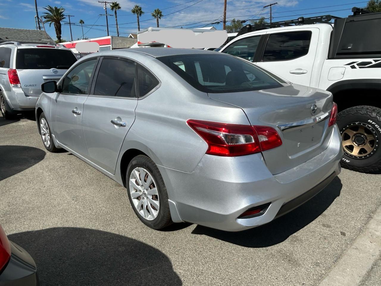 2016 Nissan Sentra S - Image 3