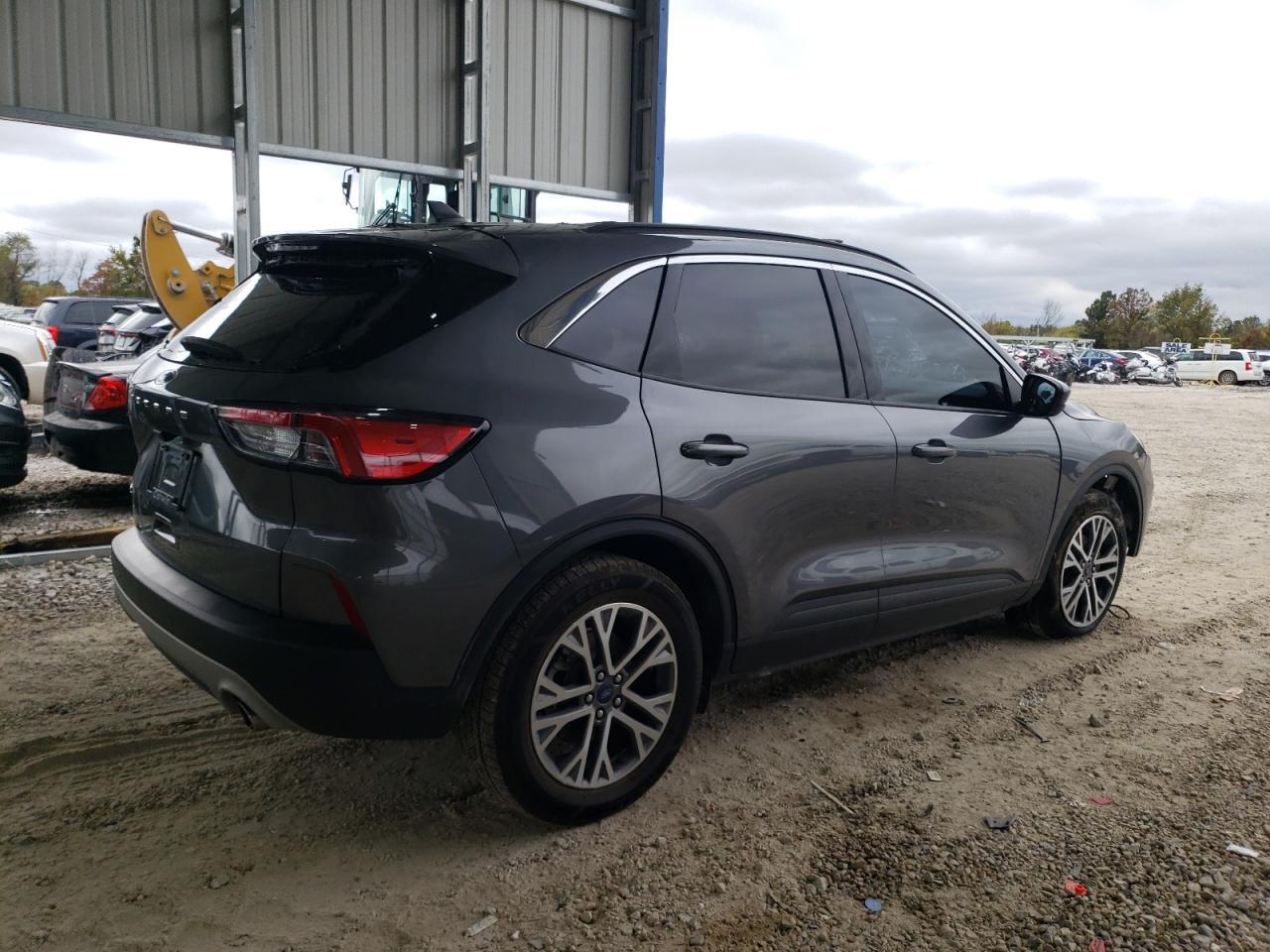 2021 Ford Escape Sel - Фото 3