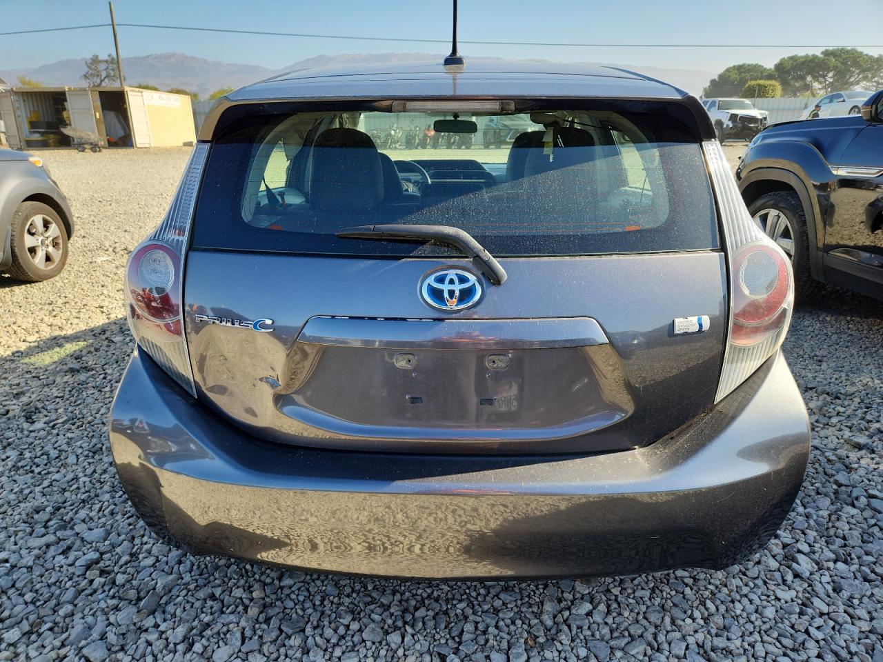 2013 Toyota Prius C - Фото 6