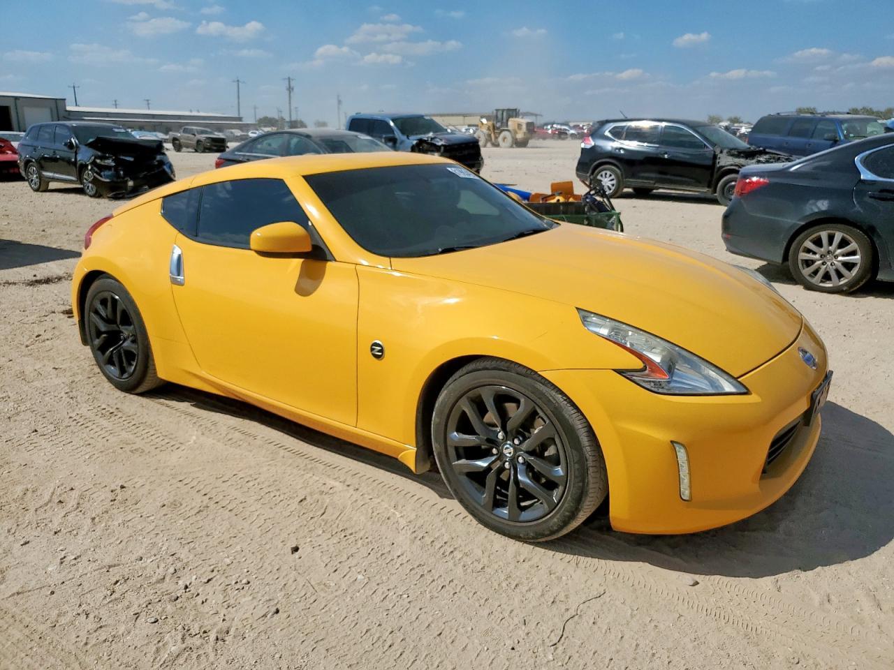 2017 Nissan 370Z Base - Фото 4
