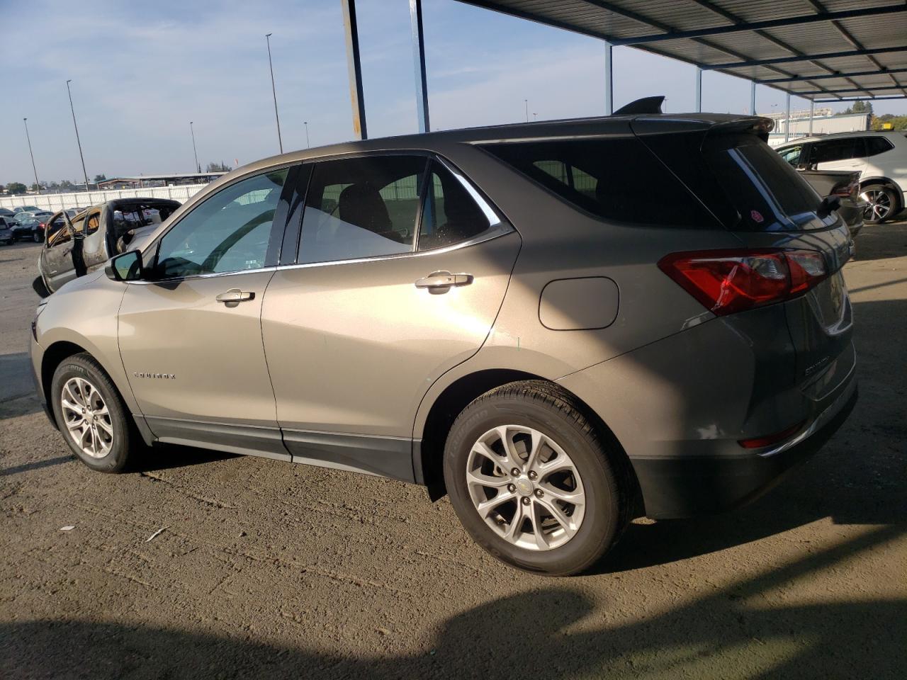 2018 Chevrolet Equinox Lt - Фото 2
