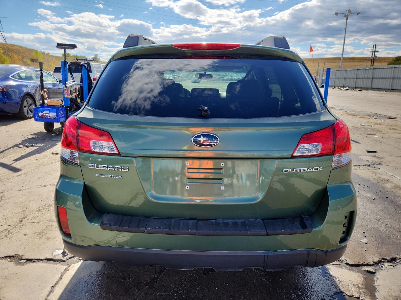 2012 Subaru Outback 2.5I Premium - Image 6