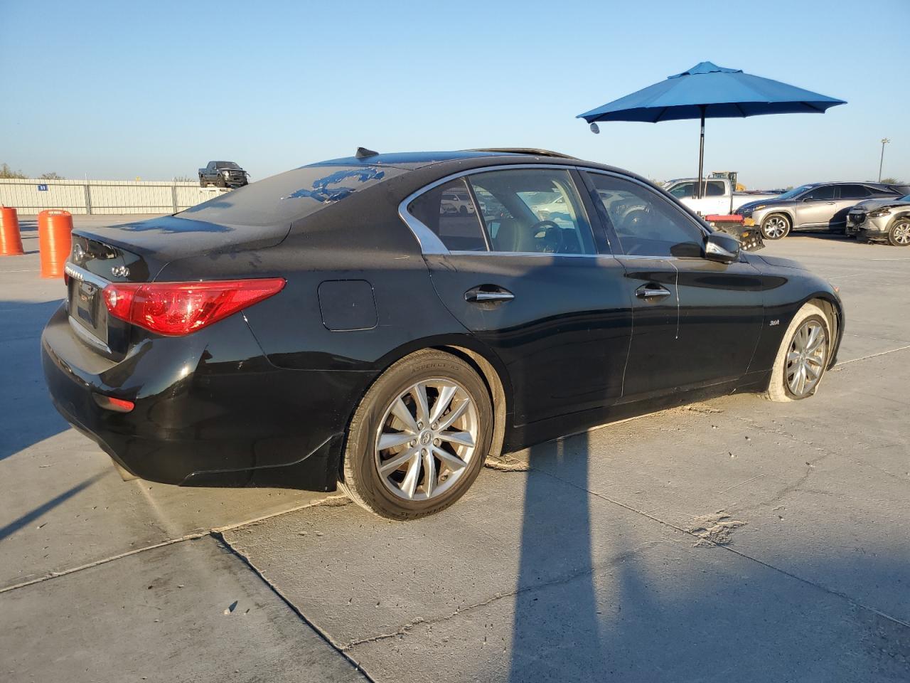 2016 Infiniti Q50 Premium - Фото 3